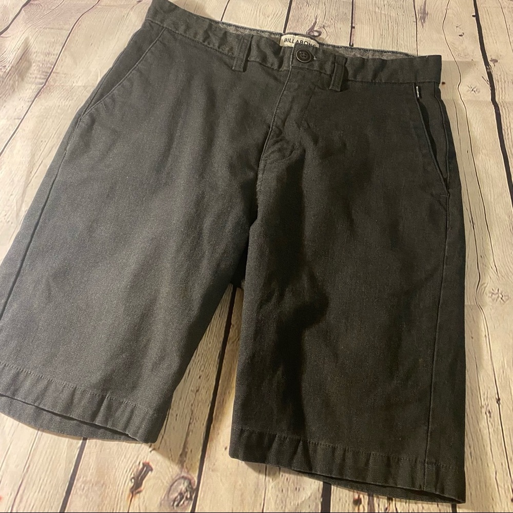 Billabong Shorts Size 29